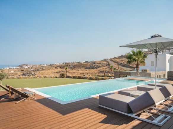 Combo Kalafatis luxury villa in Kalafatis Mykonos